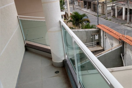 Sobrado à venda com 3 quartos, sendo 1 suíte, em Vila Mazzei, São Paulo, SP