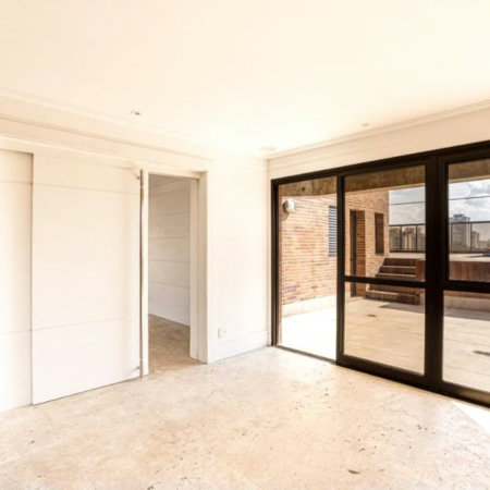 Duplex à venda com 6 quartos, sendo 4 suítes, em Vila Andrade, São Paulo, SP