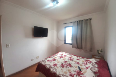 Apartamento à venda com 2 quartos em Vila São Paulo, São Paulo, SP