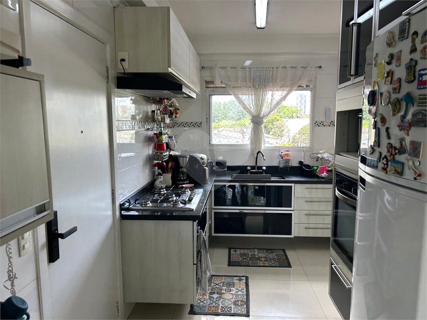 Apartamento à venda com 3 suítes em Jardim Marajoara, São Paulo, SP