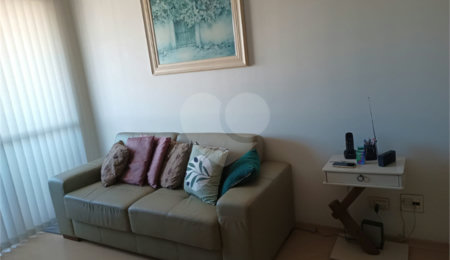 Apartamento à venda com 2 quartos, sendo 1 suíte, em Vila Santana, São Paulo, SP