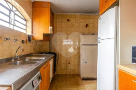 Casa à venda ou para alugar com 4 suítes em Vila Comercial, São Paulo, SP