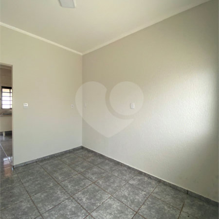Casa à venda com 2 quartos, sendo 1 suíte, em Jardim Boa Vista II, Araraquara, SP