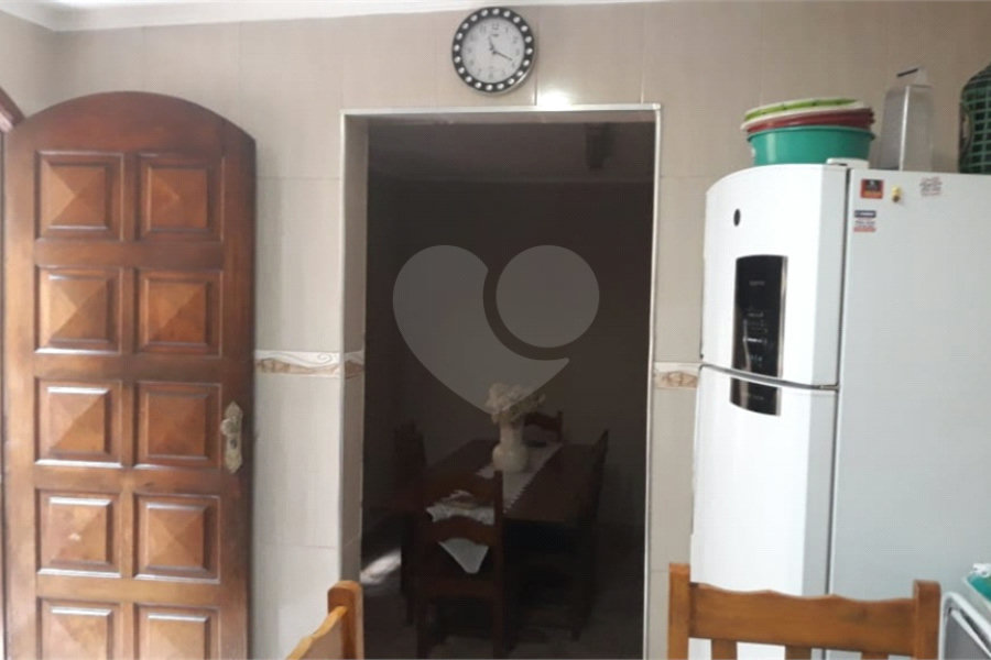 Sobrado à venda com 3 quartos, sendo 1 suíte, em Parque Continental I, Guarulhos, SP