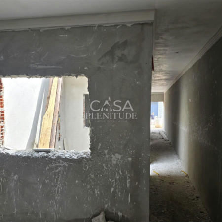 Casa Térrea à venda com 2 quartos em Jardim Vergínia, Sorocaba, SP