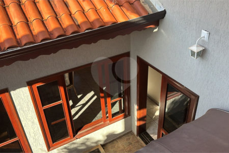 Sobrado à venda com 5 quartos, sendo 3 suítes,  em Jardim Recanto do Valle, Indaiatuba, SP