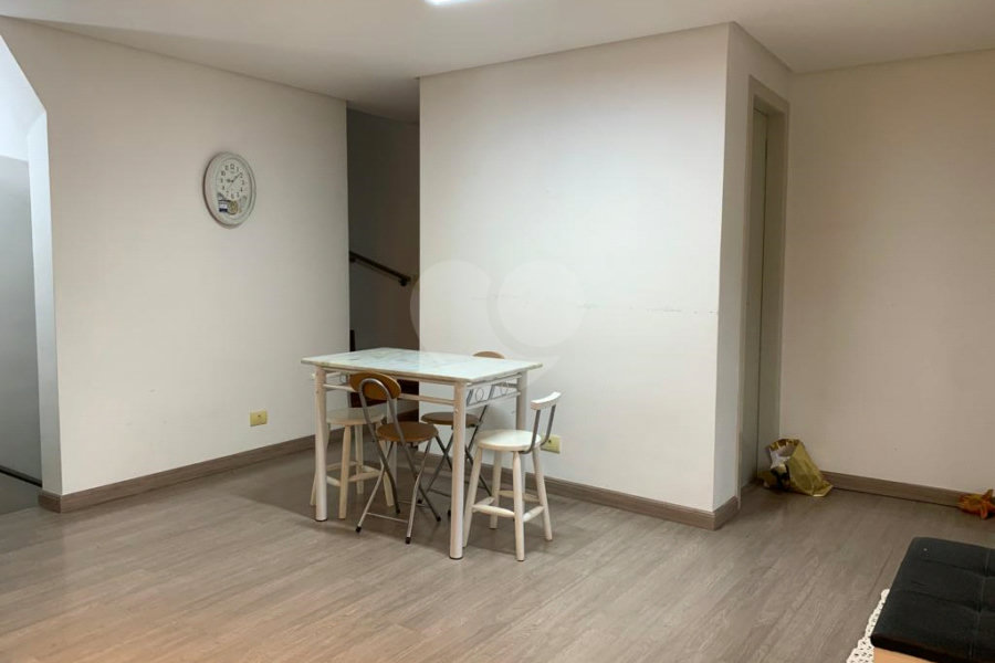 Casa à venda com 3 quartos, sendo 1 suíte, em Jabaquara, São Paulo, SP