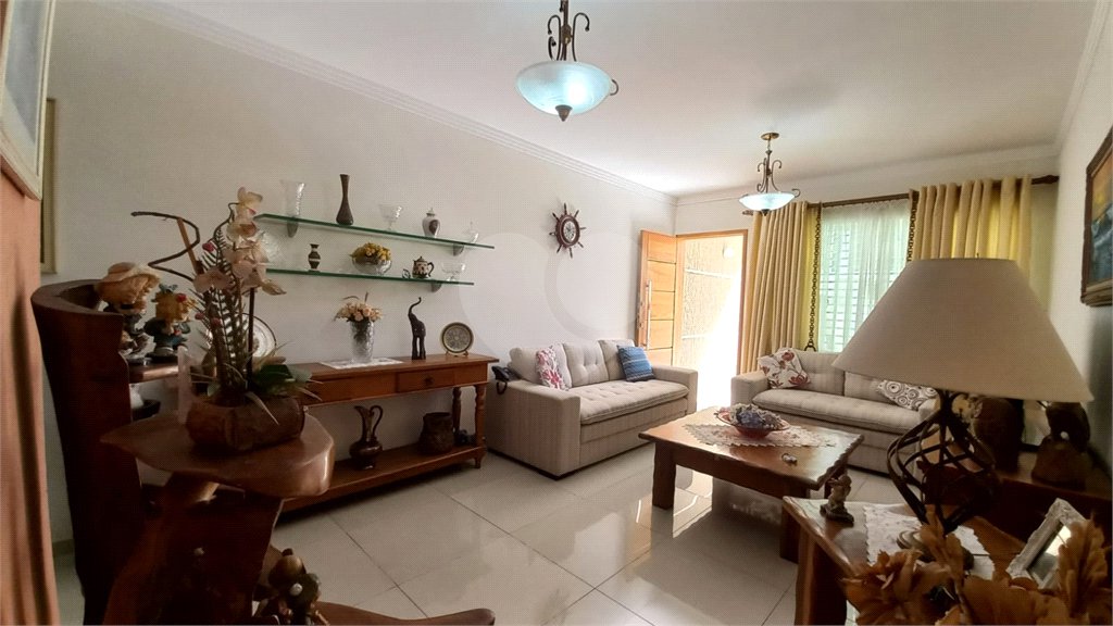 Sobrado à venda com 3 quartos, sendo 1 suíte, em Vila Medeiros, São Paulo, SP