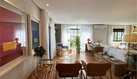 Apartamento para alugar com 3 quartos, sendo 2 suítes, em Moema, São Paulo, SP