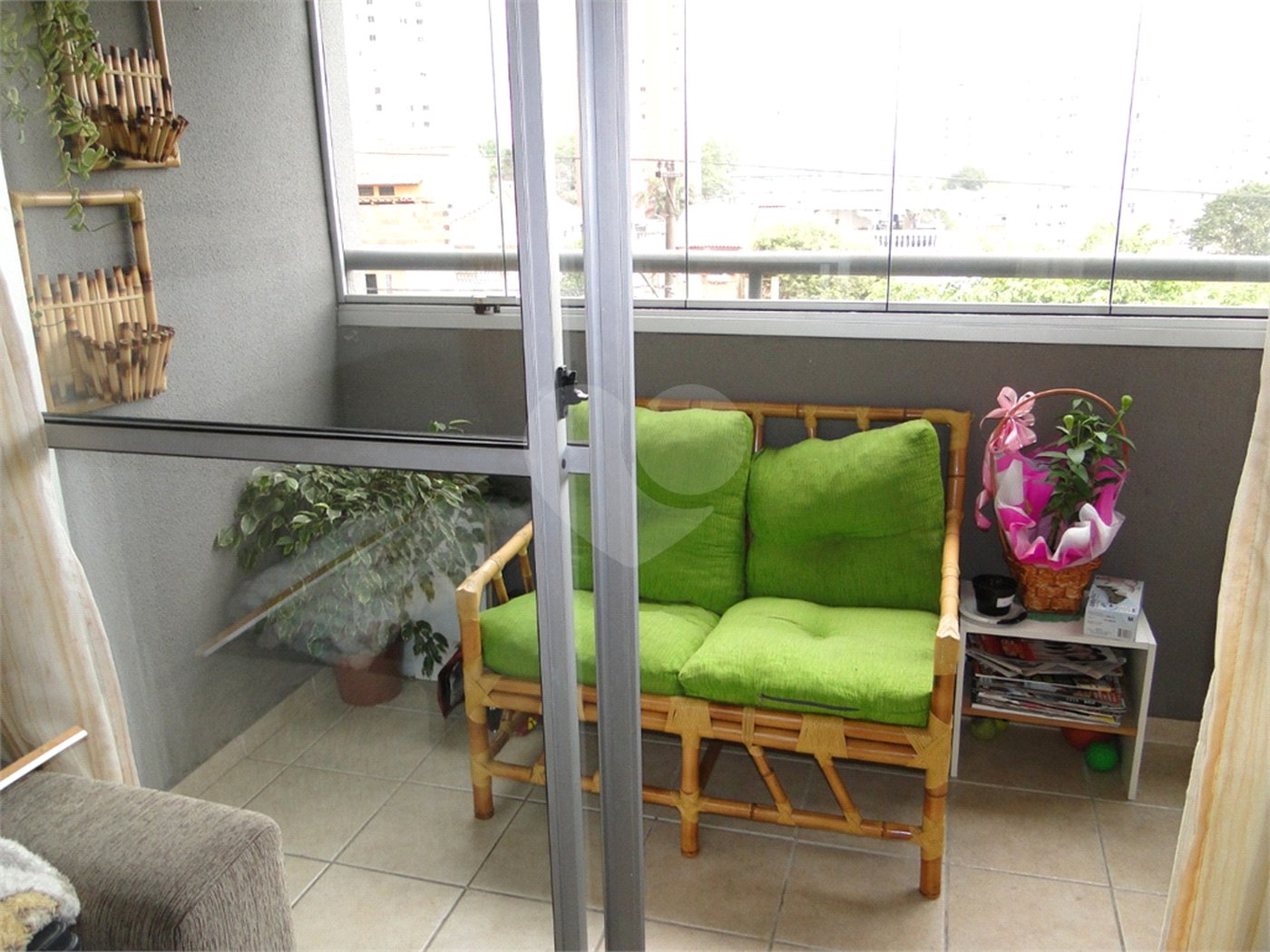 Apartamento à venda com 3 quartos, sendo 1 suíte,  em Vila Vermelha, São Paulo, SP