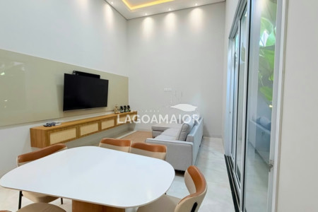 Casa à venda com 3 quartos, sendo 2 suítes, em Residencial Costa Leste, Três Lagoas, MS