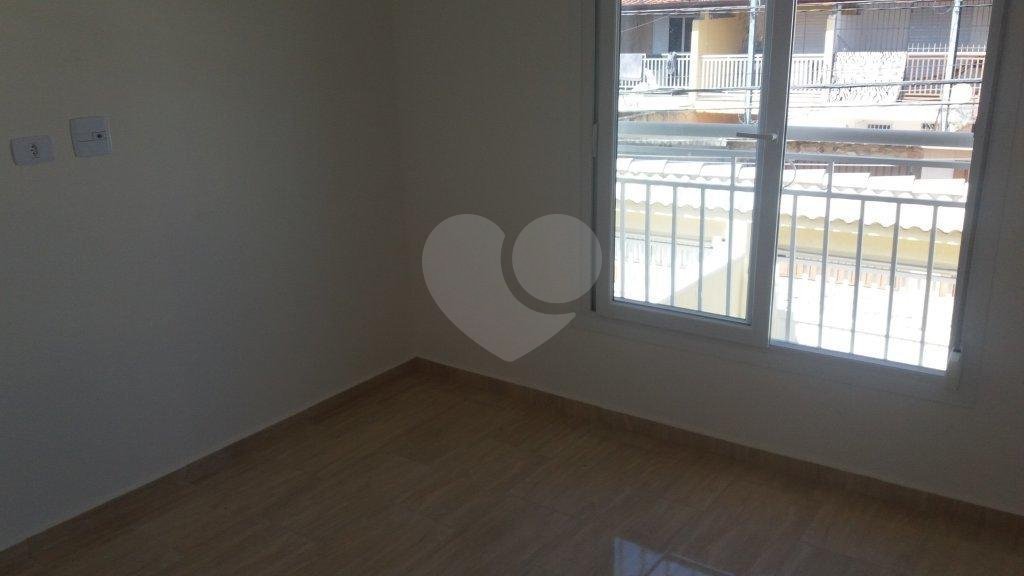Sobrado à venda com 3 suítes em Vila Romero, São Paulo, SP