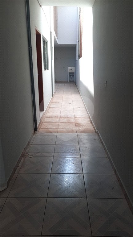 Sobrado à venda com 4 quartos, sendo 1 suíte, em Jardim Hubert, Indaiatuba, SP