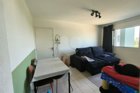 Apartamento à venda com 2 quartos em Santana, São Paulo, SP