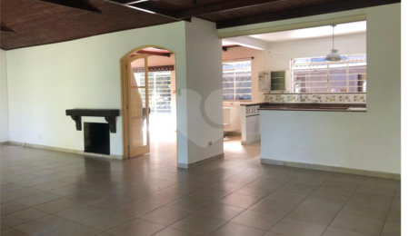 Casa à venda com 5 quartos, sendo 3 suítes,  em Serra da Cantareira, Mairiporã, SP