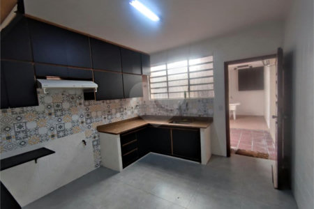 Sobrado à venda com 3 quartos, sendo 1 suíte, em Chácara Santo Antônio, São Paulo, SP