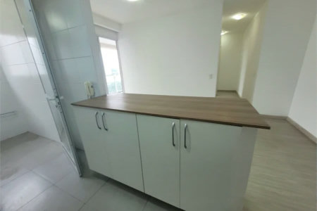 Apartamento à venda com 2 quartos em Vila Anastácio, São Paulo, SP