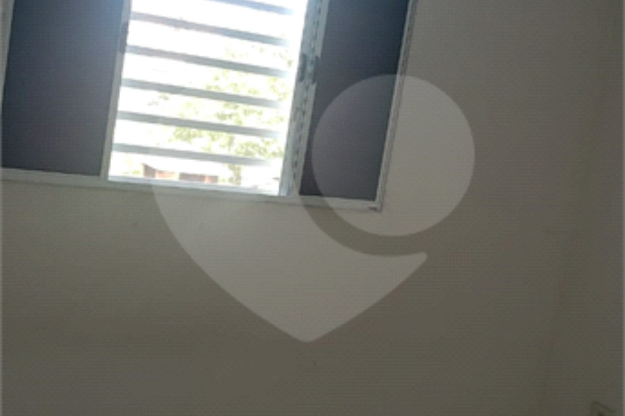 Sobrado à venda com 2 quartos em Parque Viviane, Itaquaquecetuba, SP