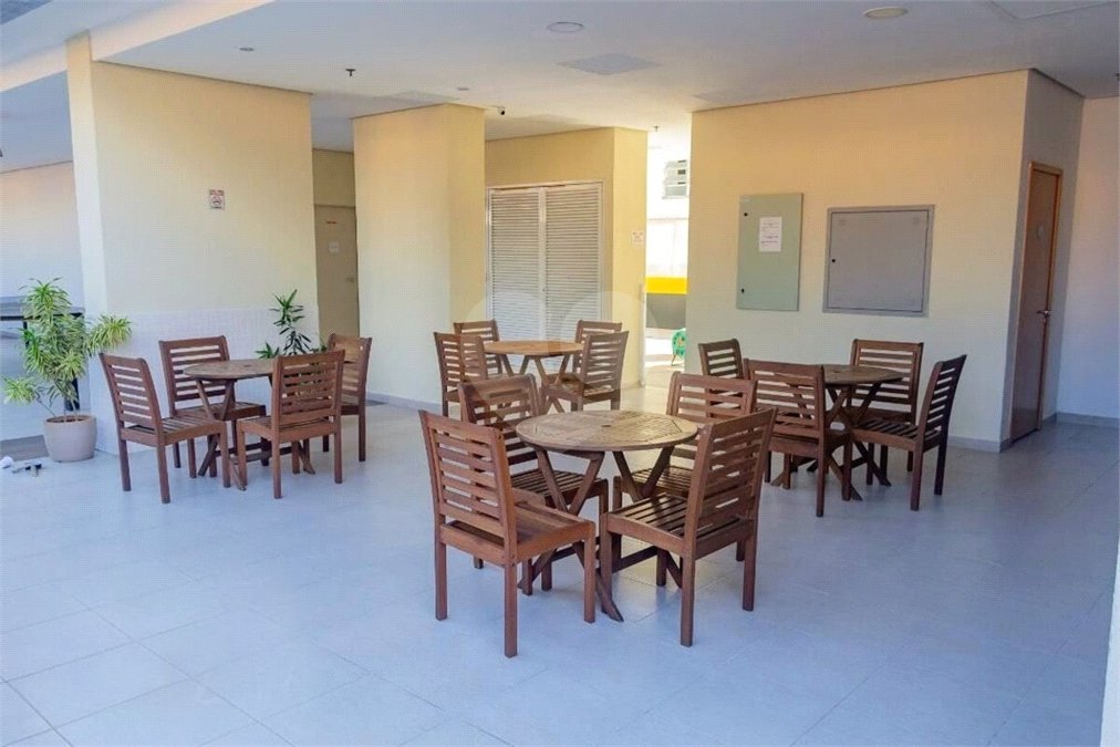 Apartamento à venda com 2 quartos, sendo 1 suíte, em Praça da Bandeira, Rio de Janeiro, RJ