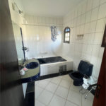 Casa à venda com 4 quartos, sendo 1 suíte, em Alpes D'ouro, Bom Jesus dos Perdões, SP