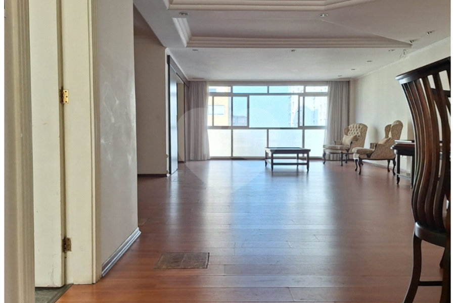 Apartamento para alugar com 4 quartos, sendo 1 suíte, em Bela Vista, São Paulo, SP