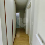 Casa à venda com 3 quartos, sendo 1 suíte, no condomínio Residencial Rio Preto Village, Atibaia - SP