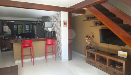 Casa em condomínio à venda com 2 quartos em Manguinhos, Armação dos Búzios, RJ