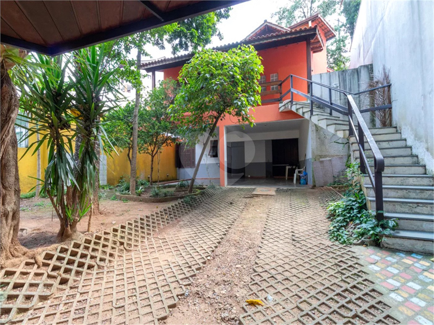 Casa à venda com 3 quartos, sendo 1 suíte,  em Alto da Lapa, São Paulo, SP