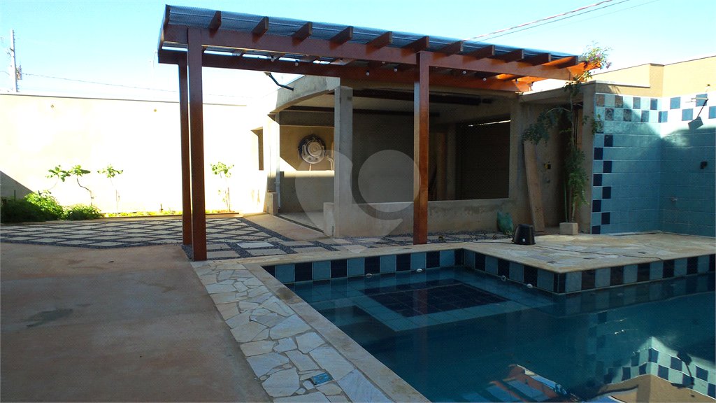 Casa à venda com 2 quartos, sendo 1 suíte, em Residencial Villaggio Di Capri, Itapetininga, SP