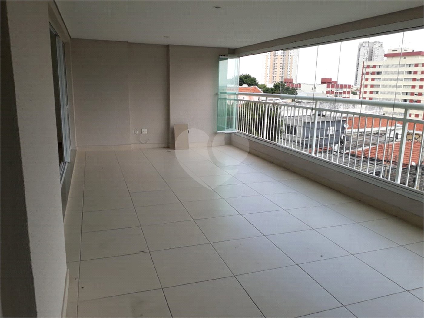 Apartamento à venda com 3 suítes em Santa Teresinha, São Paulo, SP
