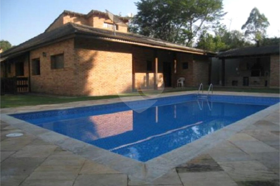 Casa à venda com 4 suítes em Alpes dos Araçás (jordanésia), Cajamar, SP