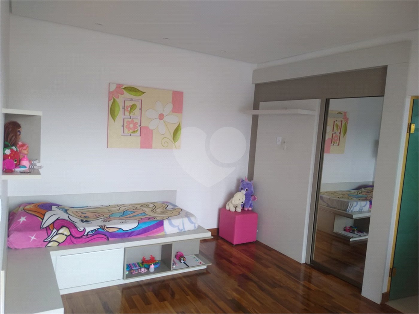 Casa à venda com 4 quartos, sendo 2 suítes,  no condomínio Damha Iii, São Carlos - SP