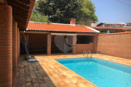 Casa à venda com 6 quartos no Centro, Vinhedo, SP