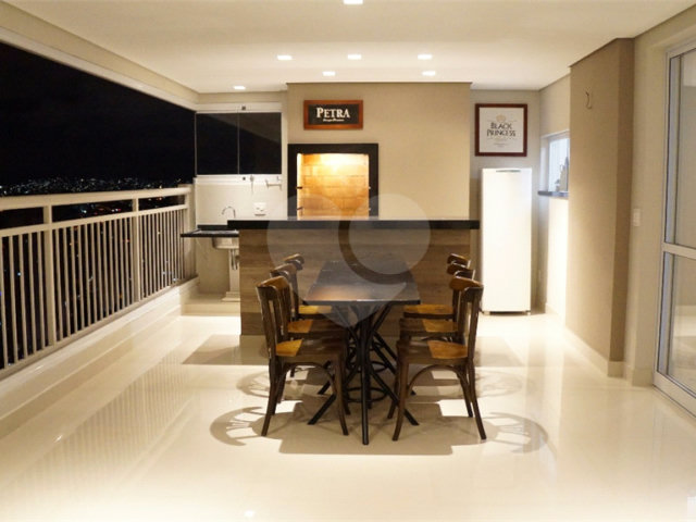 Apartamento à venda com 3 suítes em Santana, São Paulo, SP