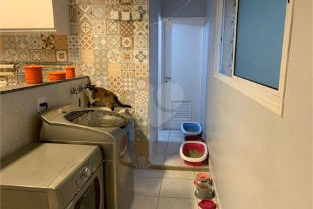 Apartamento à venda com 3 quartos, sendo 2 suítes, em Cidade São Francisco, São Paulo, SP