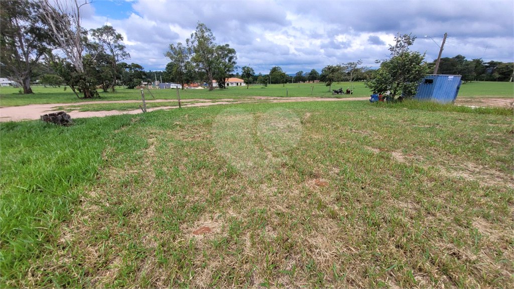 Loteamento Residencial no Condomínio Vila Pinhal do Broa