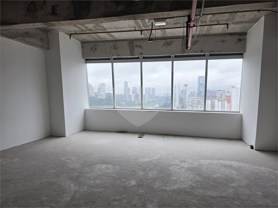 Sala para alugar em Várzea de Baixo, São Paulo, SP