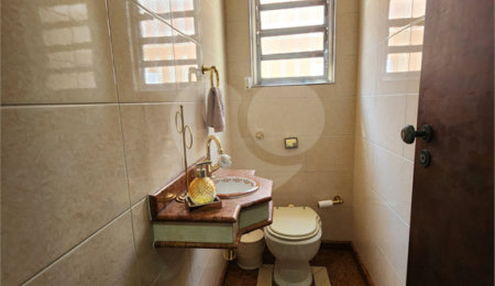 Sobrado à venda com 3 quartos, sendo 1 suíte,  em Vila Constança, São Paulo, SP