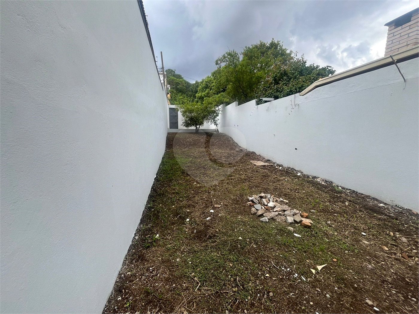 Sobrado à venda com 3 quartos, sendo 1 suíte, em Tremembé, São Paulo, SP