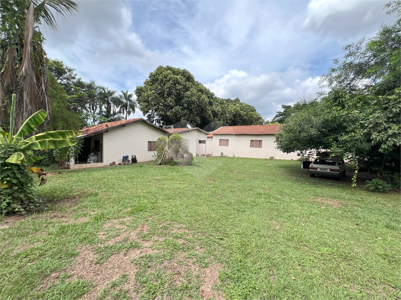 Chácara à venda com 10 quartos, sendo 2 suítes,  em Loteamento San Fernando Valley, São José do Rio Preto, SP