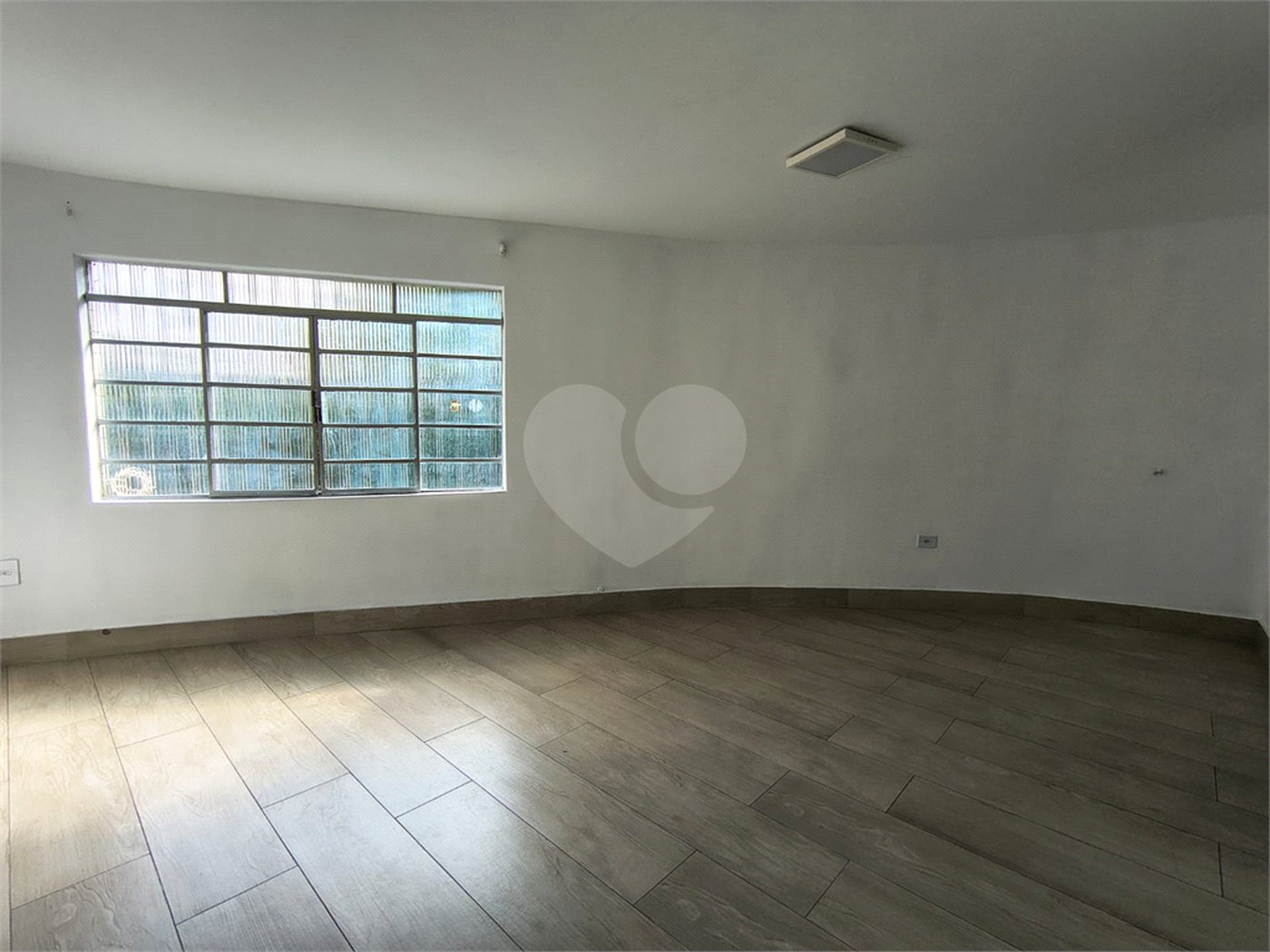 Casa à venda com 2 quartos em Jardim Pinheiros, São Paulo, SP