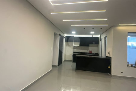 Terreno para alugar com 3 suítes no condomínio Residencial Veneza, Mogi das Cruzes - SP