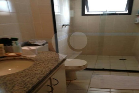 Apartamento à venda com 3 quartos, sendo 2 suítes, em Brooklin, São Paulo, SP
