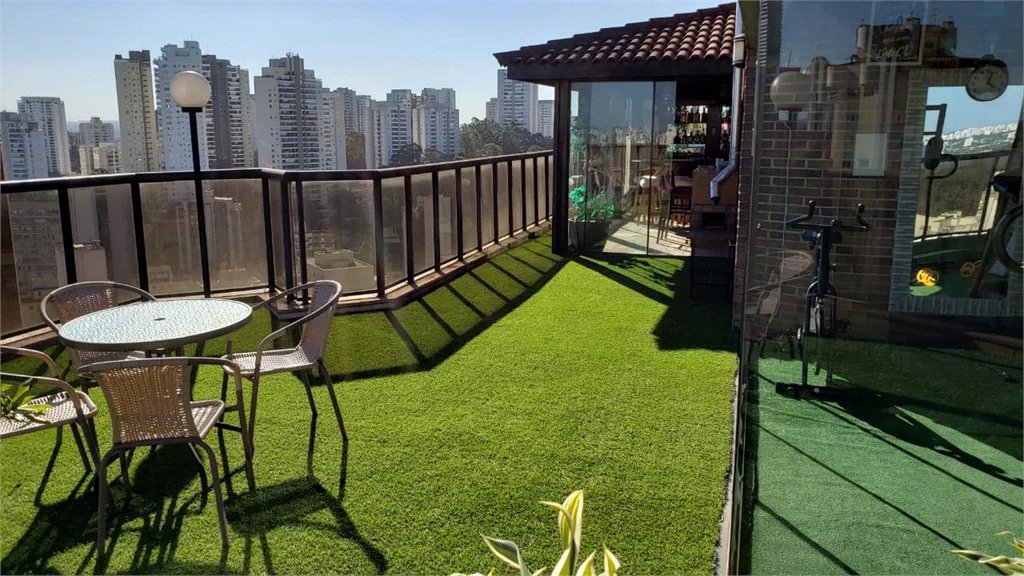 Apartamento à venda com 4 suítes em Vila Andrade, São Paulo, SP