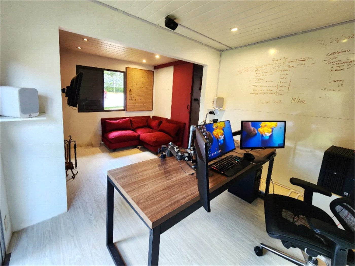 Casa à venda com 4 quartos, sendo 2 suítes, no condomínio Vila Nova de Gaia, São Paulo - SP