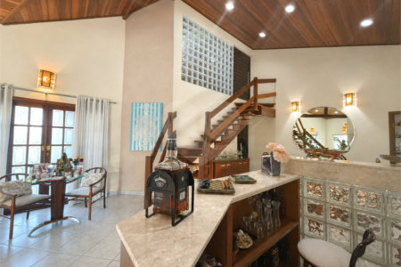 Casa à venda com 5 suítes no condomínio Parque Village Castelo, Itu - SP