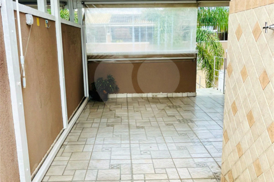 Casa à venda com 3 quartos, sendo 2 suítes, no condomínio Res Green Villagge, São Paulo - SP