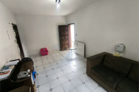 Casa à venda com 5 quartos, sendo 2 suítes, em Jardim Umarizal, São Paulo, SP
