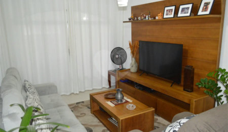 Casa à venda com 3 quartos, sendo 1 suíte,  em Jardim Prudência, São Paulo, SP
