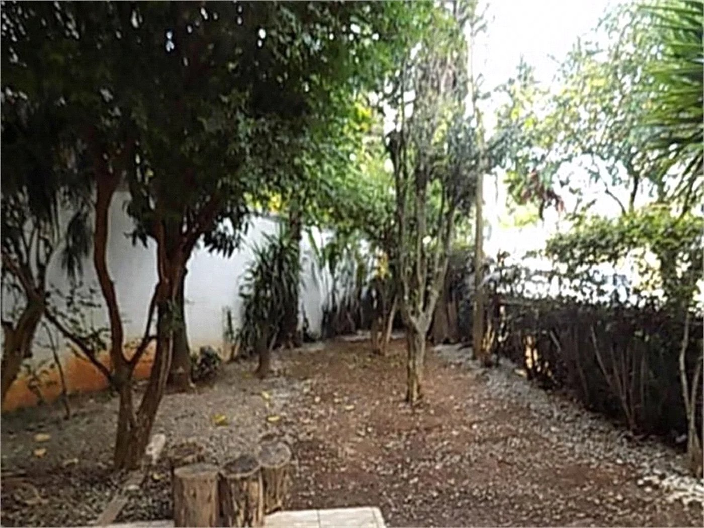 Sobrado à venda com 4 quartos, sendo 1 suíte, em Pinheiros, São Paulo, SP